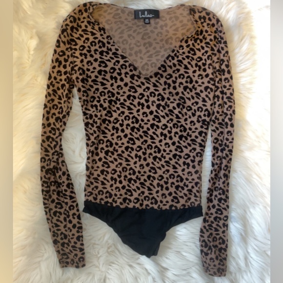 LULU’S FLIRTY BROWN LEOPARD PRINT MESH LONG SLEEVE BODYSUIT - Picture 4 of 8